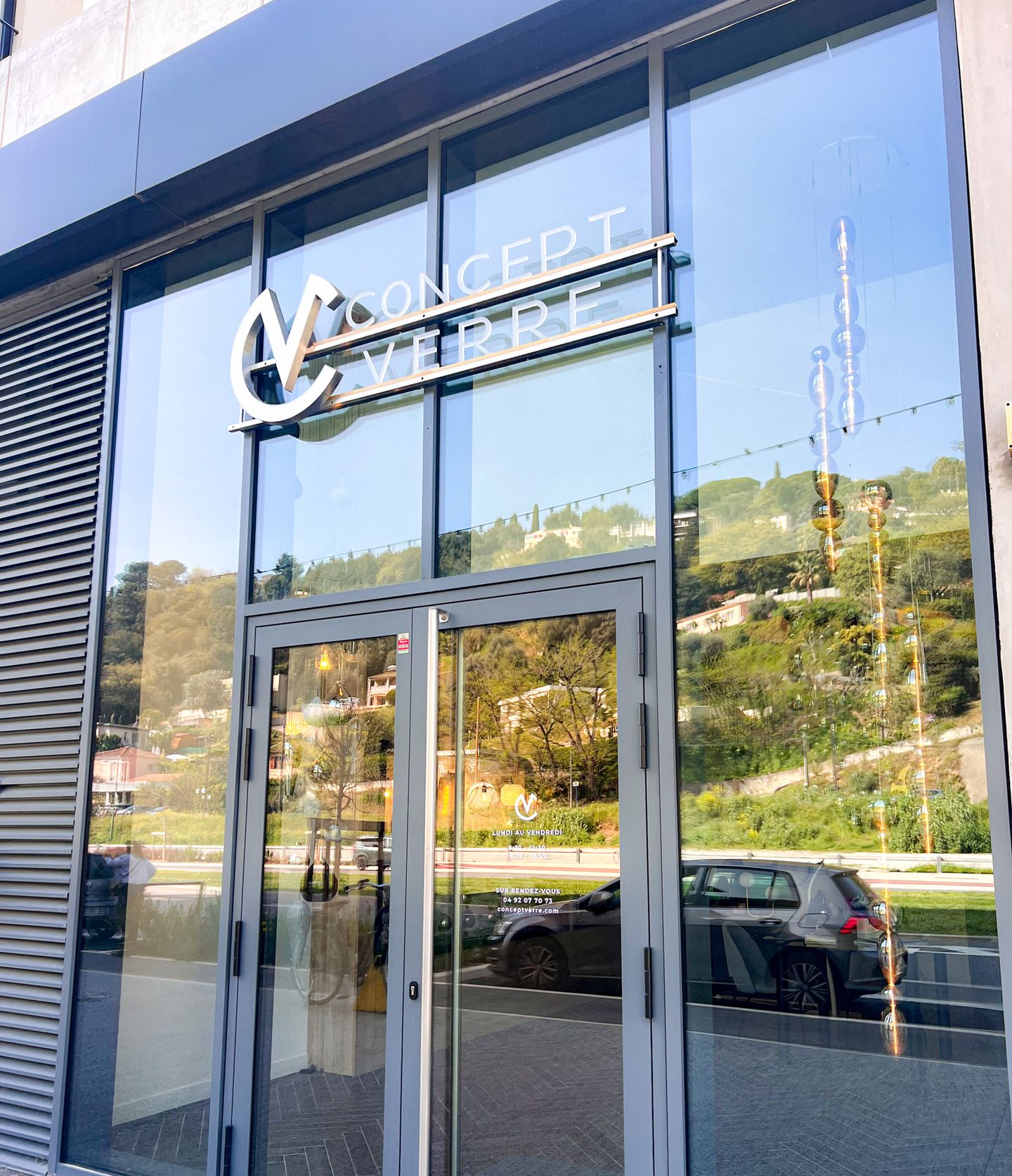 devanture showroom